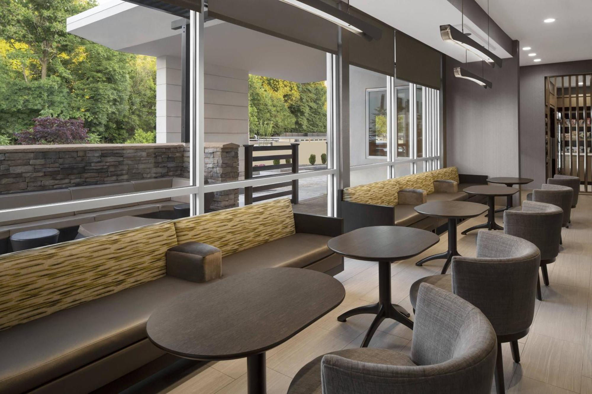 Springhill Suites By Marriott Tuckahoe  Exterior foto