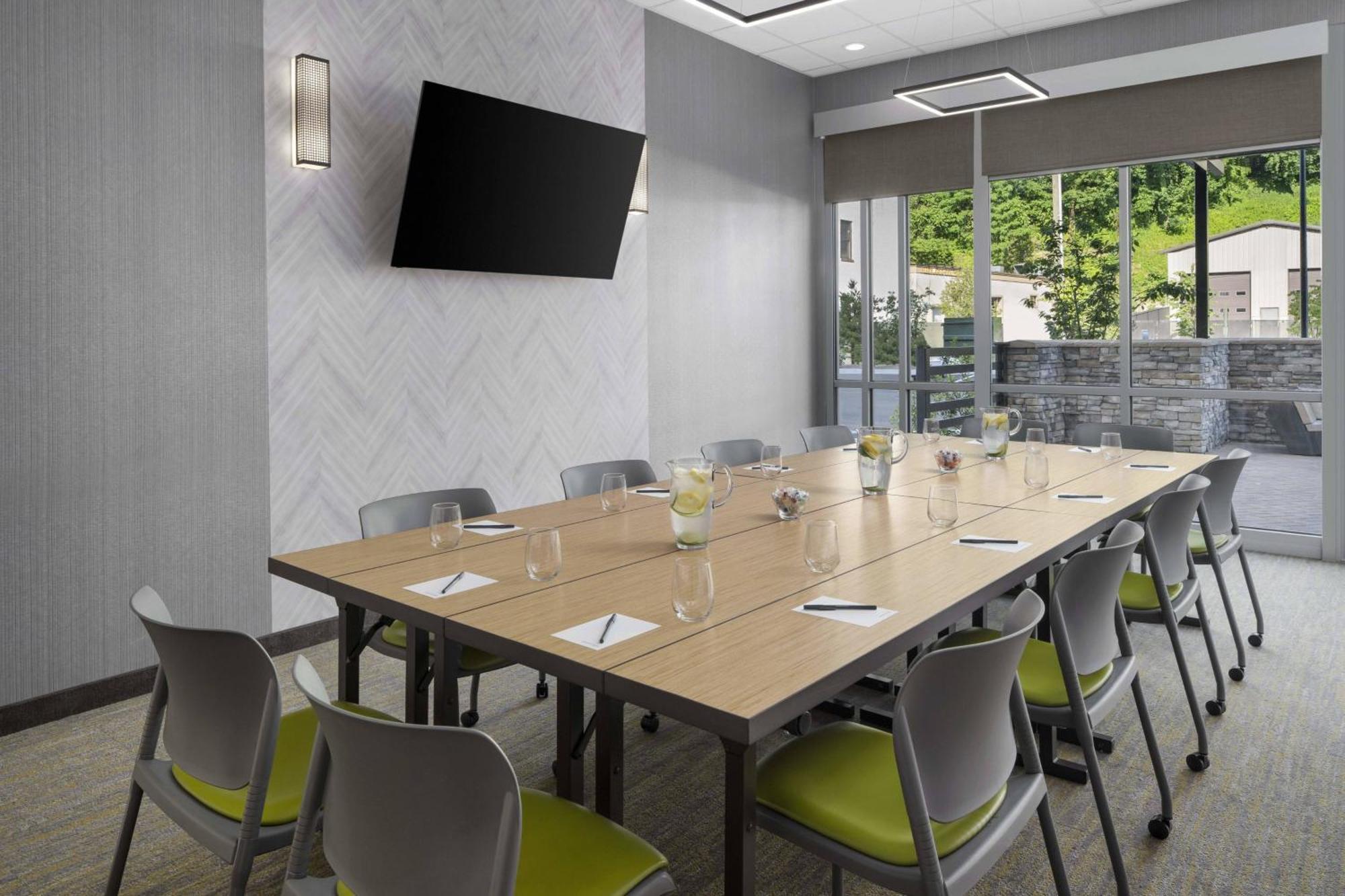 Springhill Suites By Marriott Tuckahoe  Exterior foto